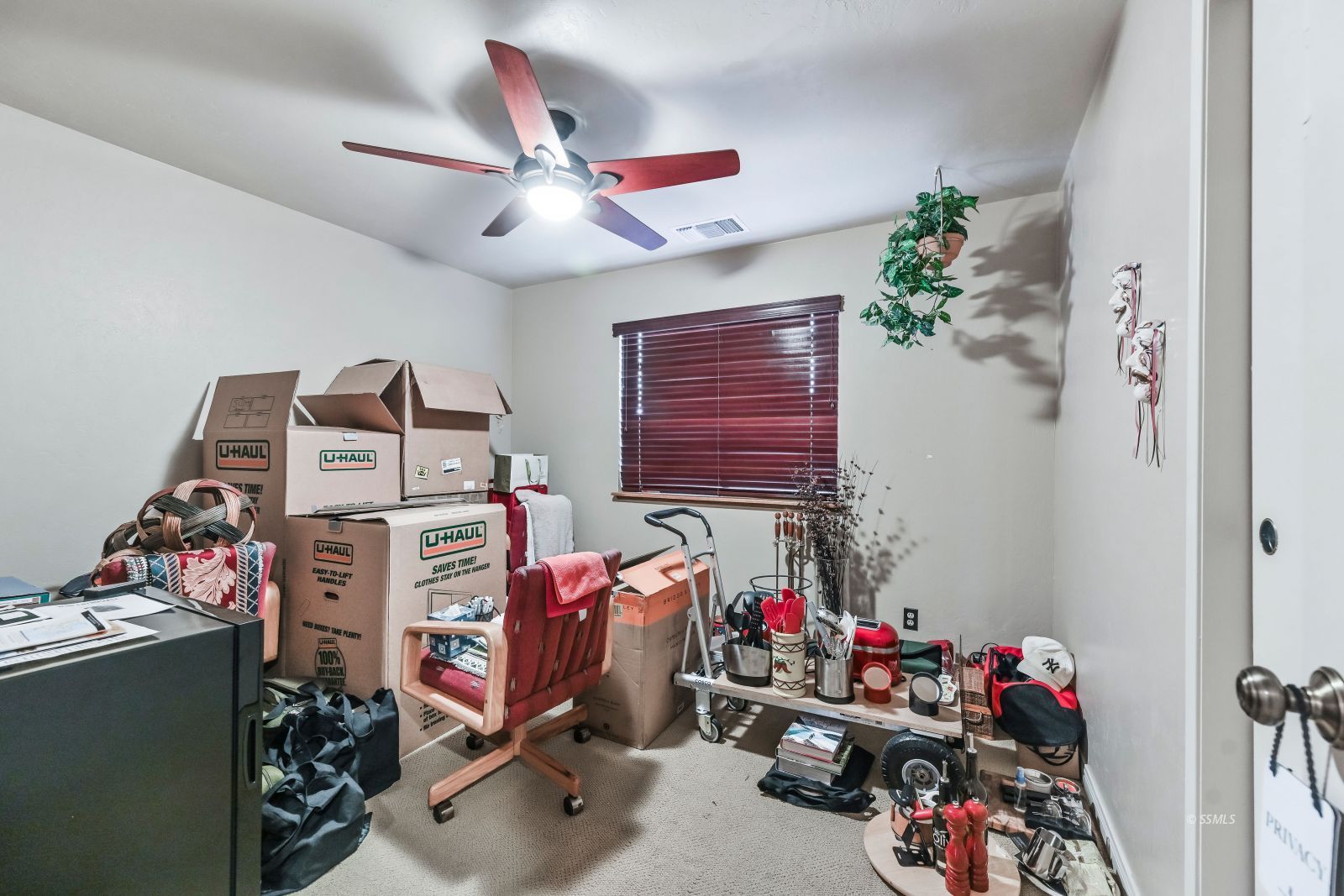 207 President Way Ridgecrest, CA 93555 - Photo 14 of 40