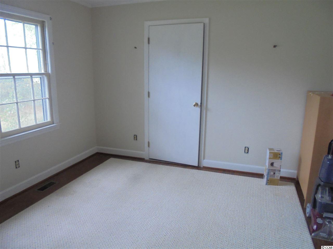 273 Country Club Road Marion, SC 29571 - Photo 5 of 14 Gallery Image 5