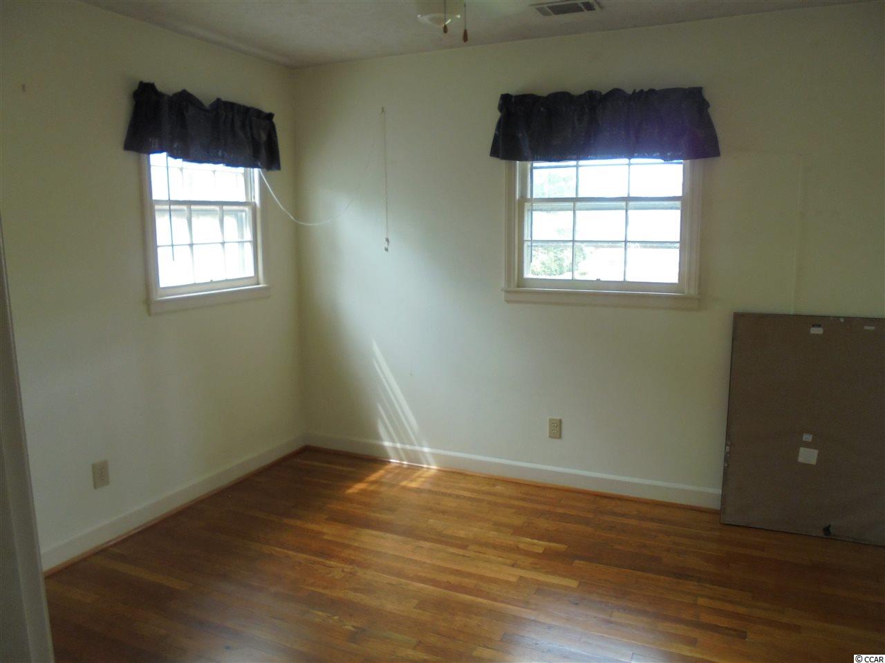273 Country Club Road Marion, SC 29571 - Photo 7 of 14 Gallery Image 7