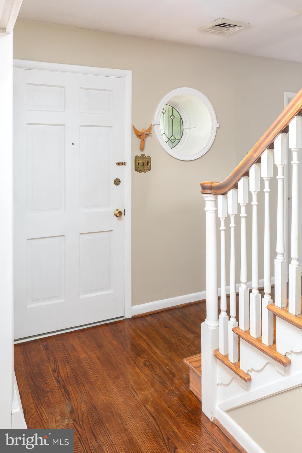 605 Golf Club Road Newtown Square, PA 19073 - Photo 5 of 45 Front Door