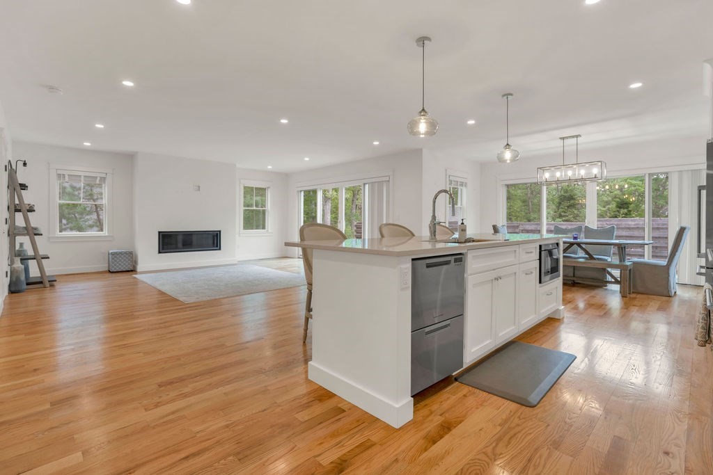 28 Grovedale Road Oak Bluffs, MA 02557 - Photo 17 of 40