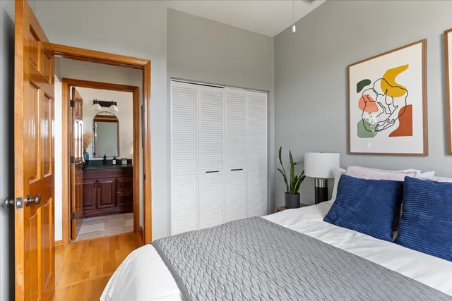 $650,000 | 1257 North Campbell Avenue, Unit 4, Chicago, IL 60622