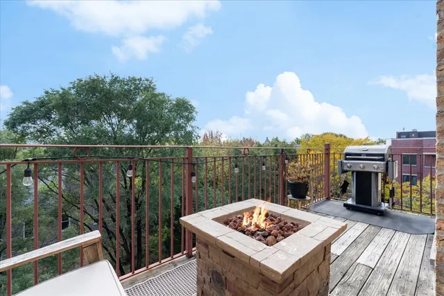 $650,000 | 1257 North Campbell Avenue, Unit 4, Chicago, IL 60622