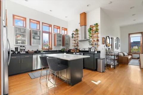 $650,000 | 1257 North Campbell Avenue, Unit 4, Chicago, IL 60622