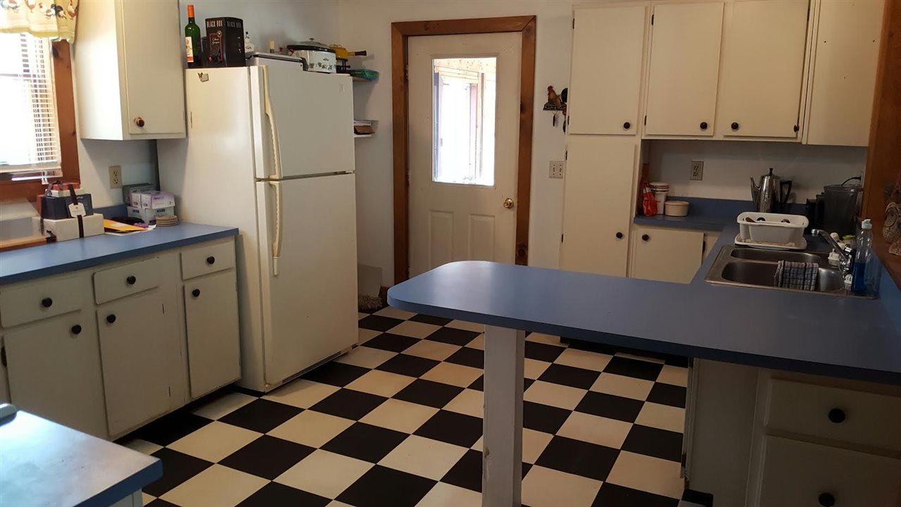 1118 Corn Hill Road Webster, NH 03303 - Photo 11 of 20