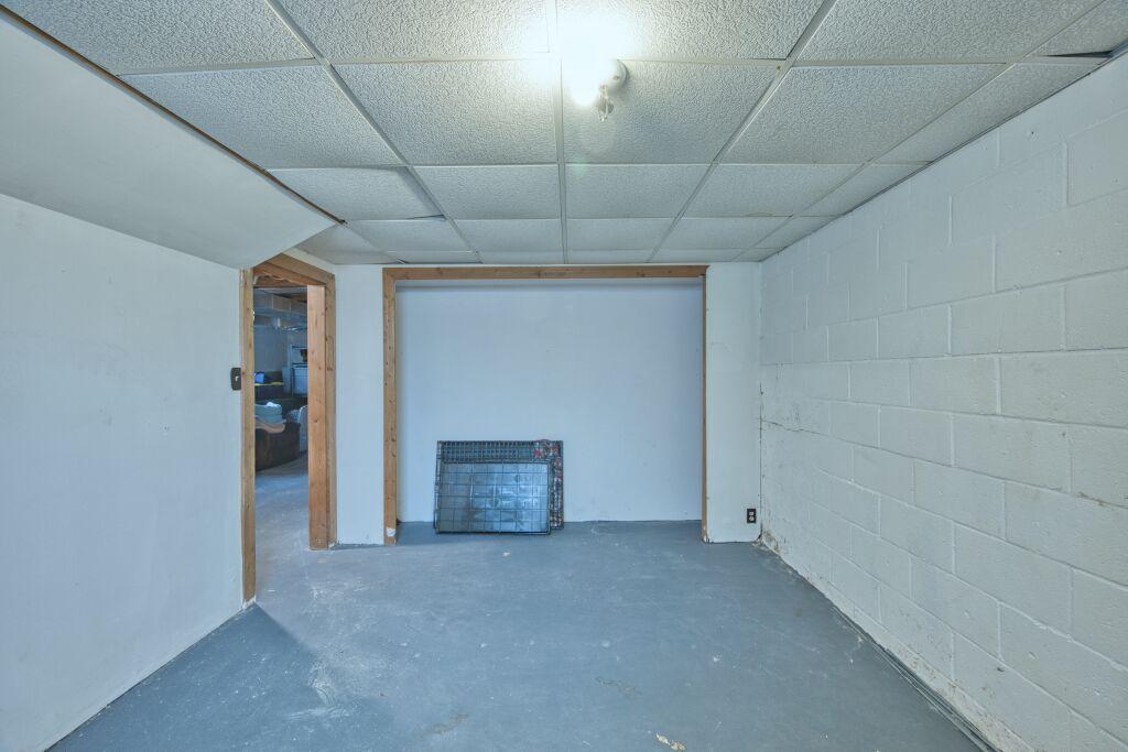 1505 East 39th Street Hibbing, MN 55746 - Photo 22 of 34