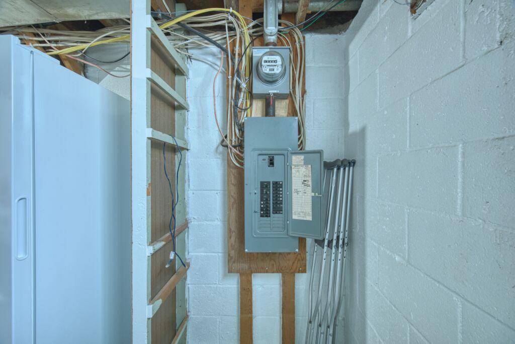 1505 East 39th Street Hibbing, MN 55746 - Photo 26 of 34