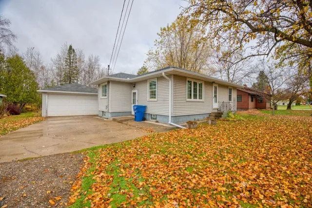 $165,000 | 1505 East 39th Street, Hibbing, MN 55746