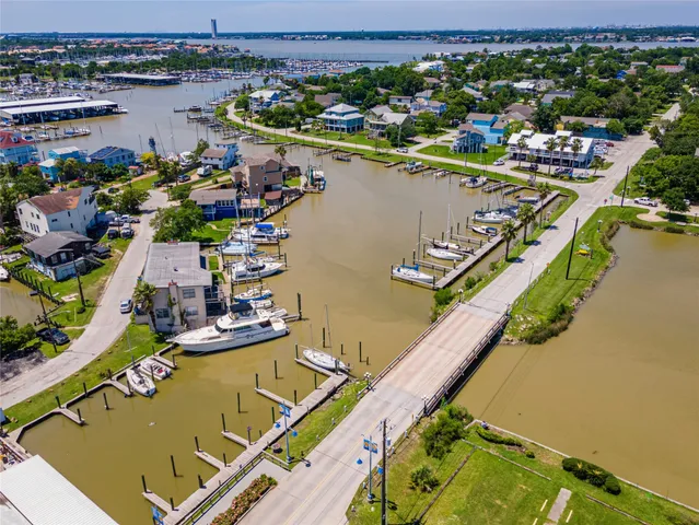 $135,000 | 0 Pine Road, Clear Lake Shores, TX 77565