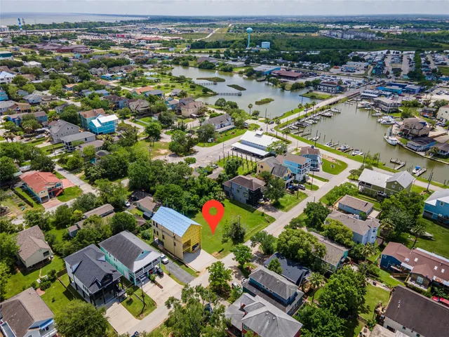 $135,000 | 0 Pine Road, Clear Lake Shores, TX 77565