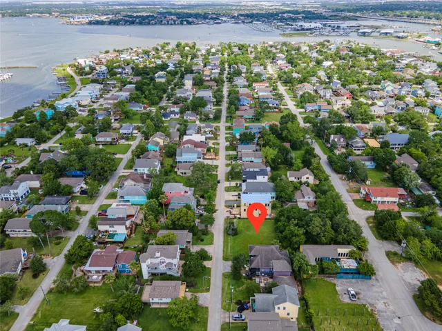 $135,000 | 0 Pine Road, Clear Lake Shores, TX 77565