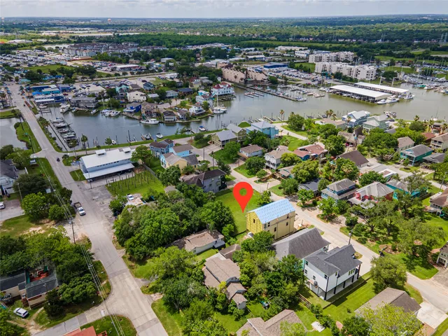 $135,000 | 0 Pine Road, Clear Lake Shores, TX 77565