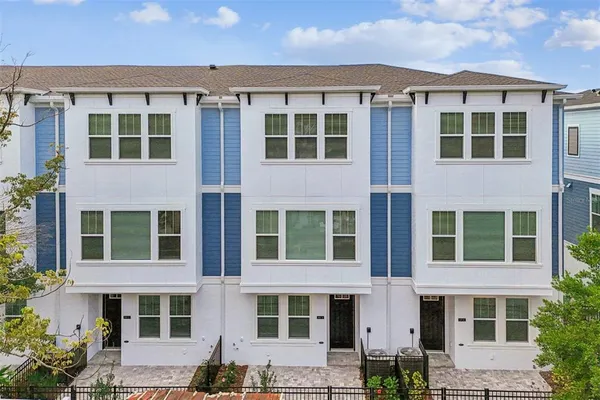 $449,990 | 6605 North Nebraska Avenue, Unit 15, Tampa, FL 33604