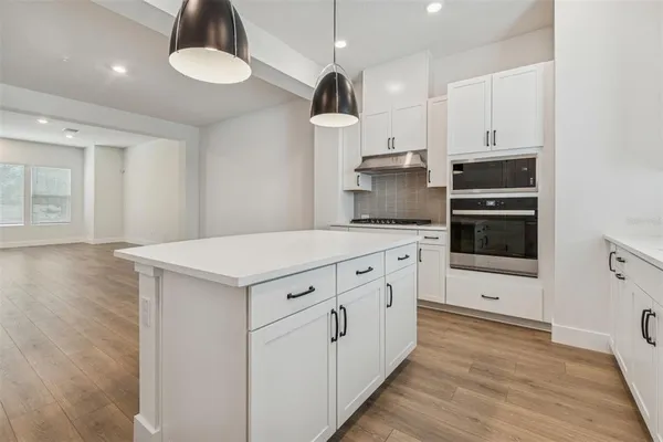 $449,990 | 6605 North Nebraska Avenue, Unit 15, Tampa, FL 33604