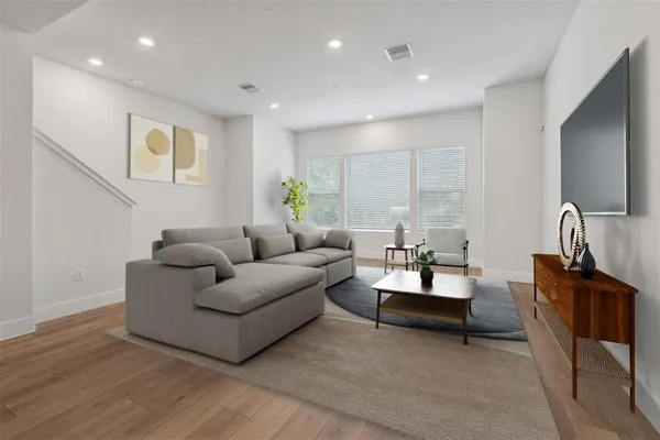 $449,990 | 6605 North Nebraska Avenue, Unit 15, Tampa, FL 33604