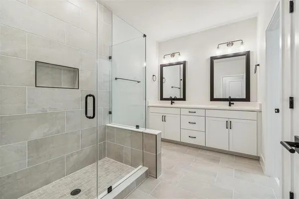 $449,990 | 6605 North Nebraska Avenue, Unit 15, Tampa, FL 33604