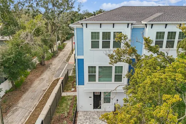 $449,990 | 6605 North Nebraska Avenue, Unit 15, Tampa, FL 33604