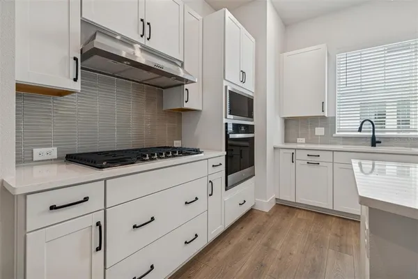 $449,990 | 6605 North Nebraska Avenue, Unit 15, Tampa, FL 33604
