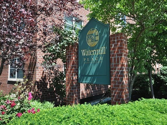 1 Watermill Place, Unit 306 Arlington, MA 02476 - Photo 2 of 35