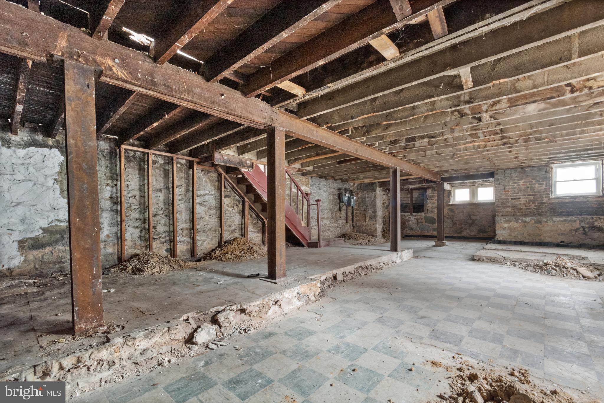 109 East 33rd Street Baltimore, MD 21218 - Photo 25 of 26 a view of a garage