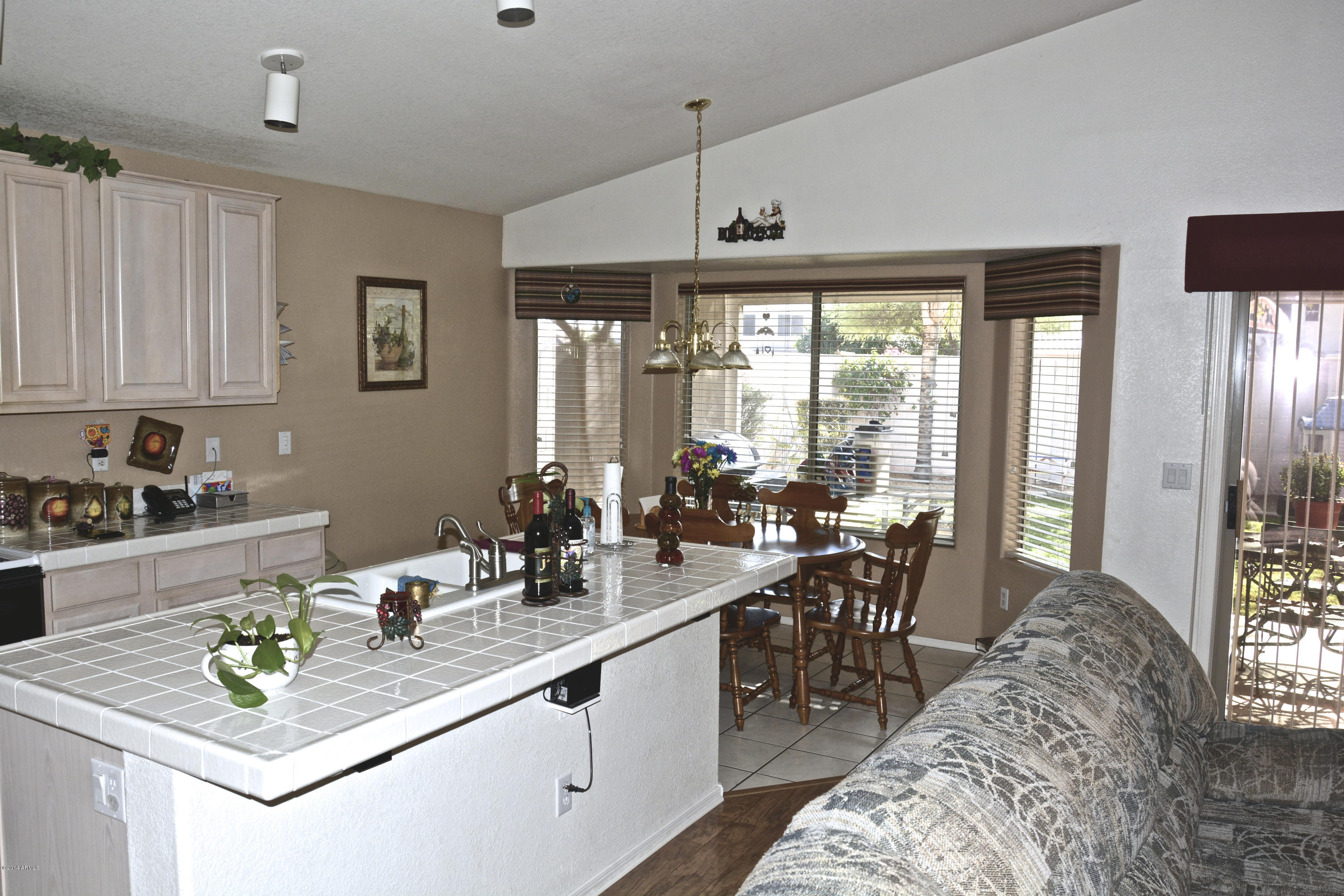 1615 East Redfield Road Gilbert, AZ 85234 - Photo 12 of 25 DSC_1543