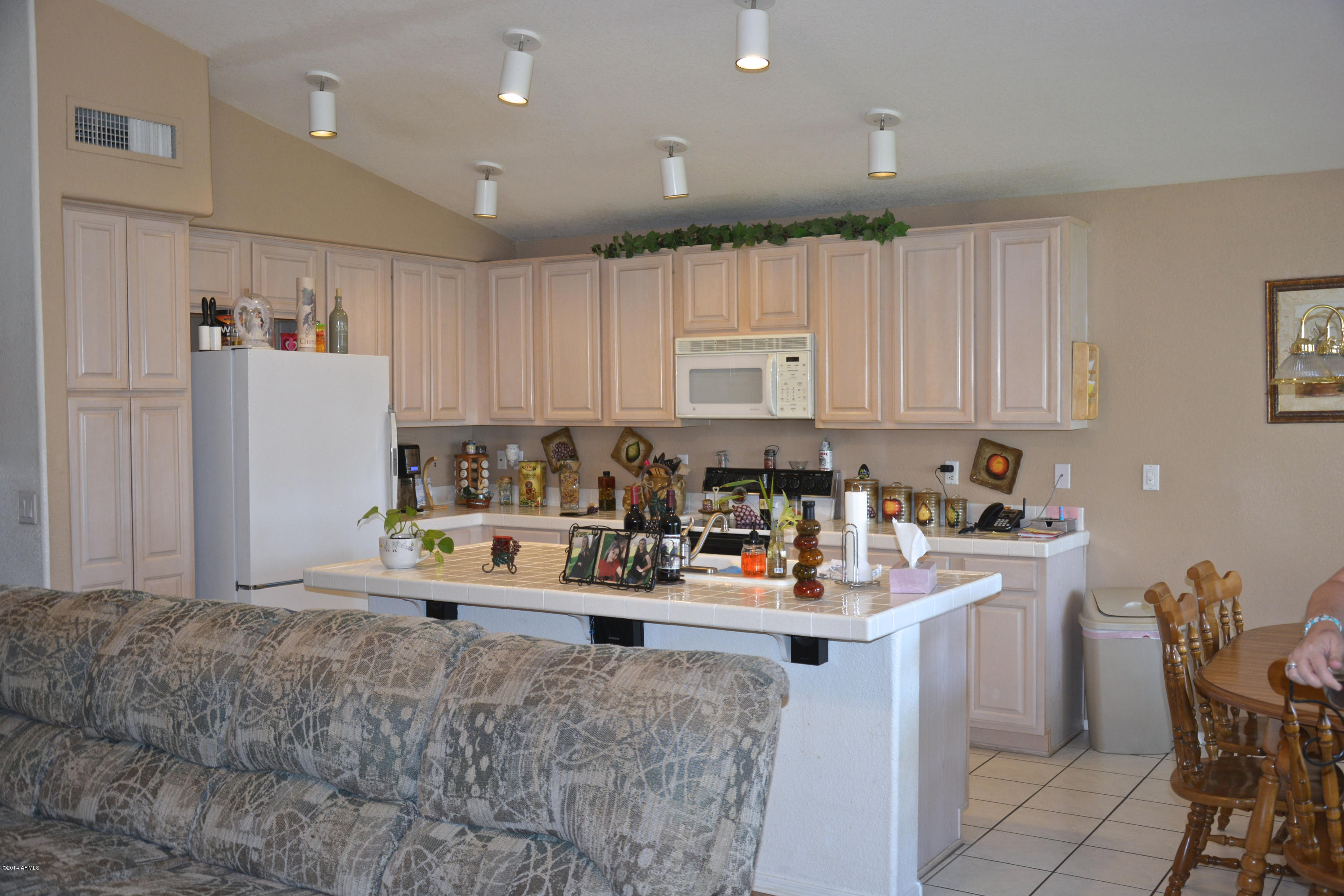 1615 East Redfield Road Gilbert, AZ 85234 - Photo 8 of 25 DSC_0090