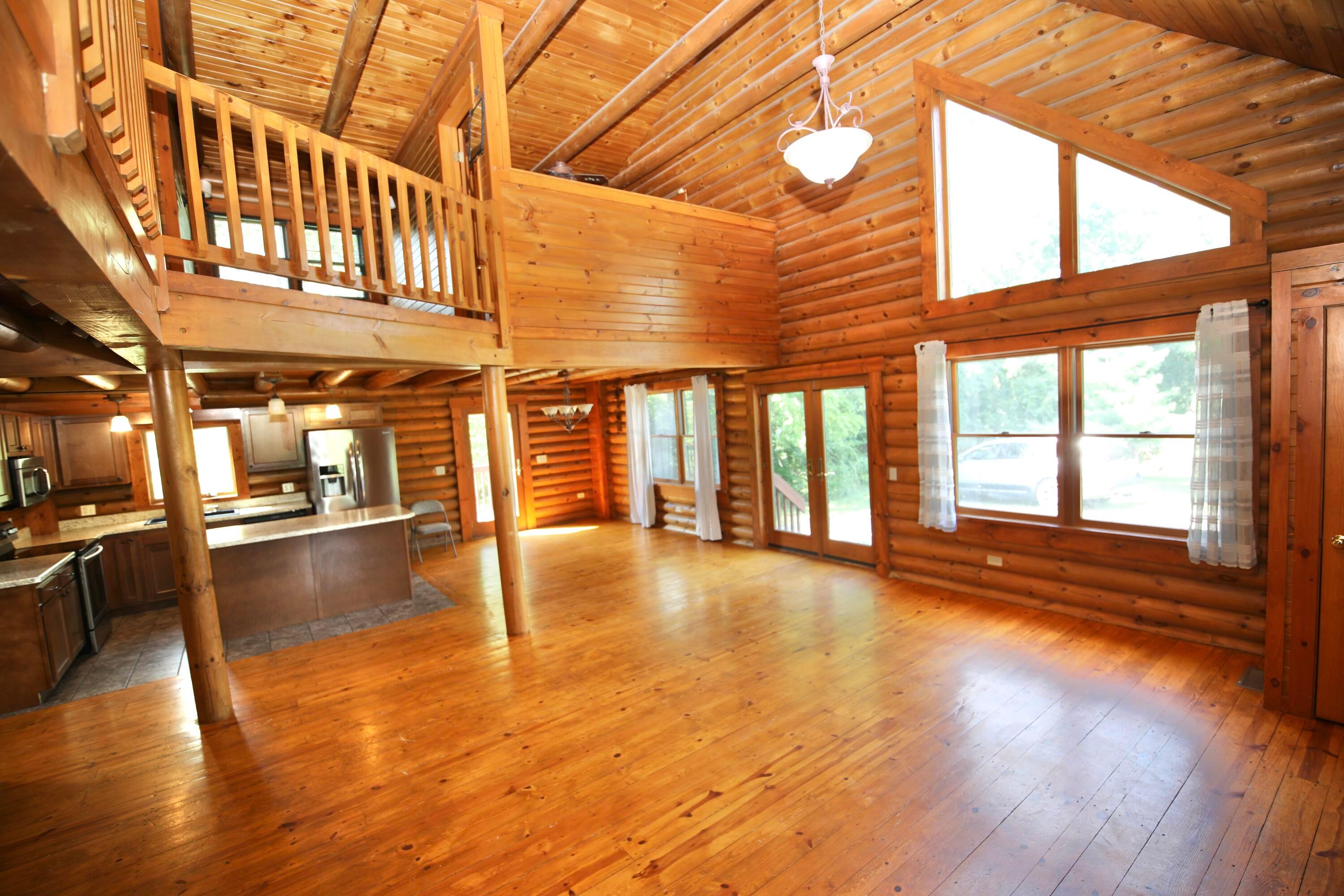 538 Armstrong Road Delaware, OH 43015 - Photo 9 of 109 2 story glass wndows in great room