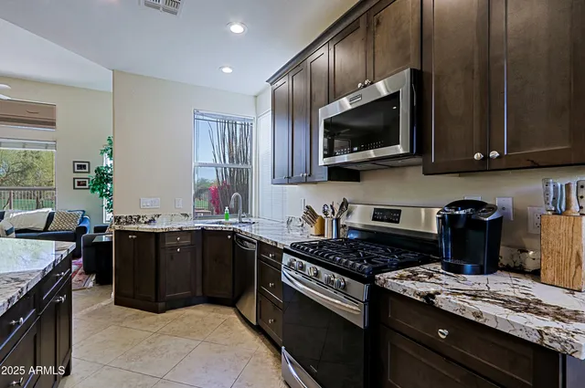 $5,500 | 32707 North 70th Street, Scottsdale, AZ 85266