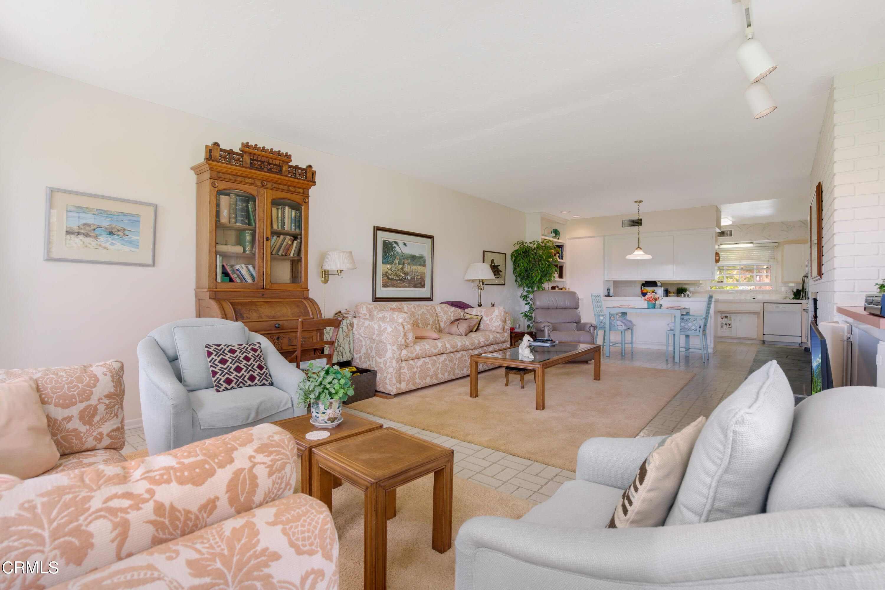 1387 Fairway Drive Camarillo, CA 93010 - Photo 17 of 51 a living room with furniture and a couch