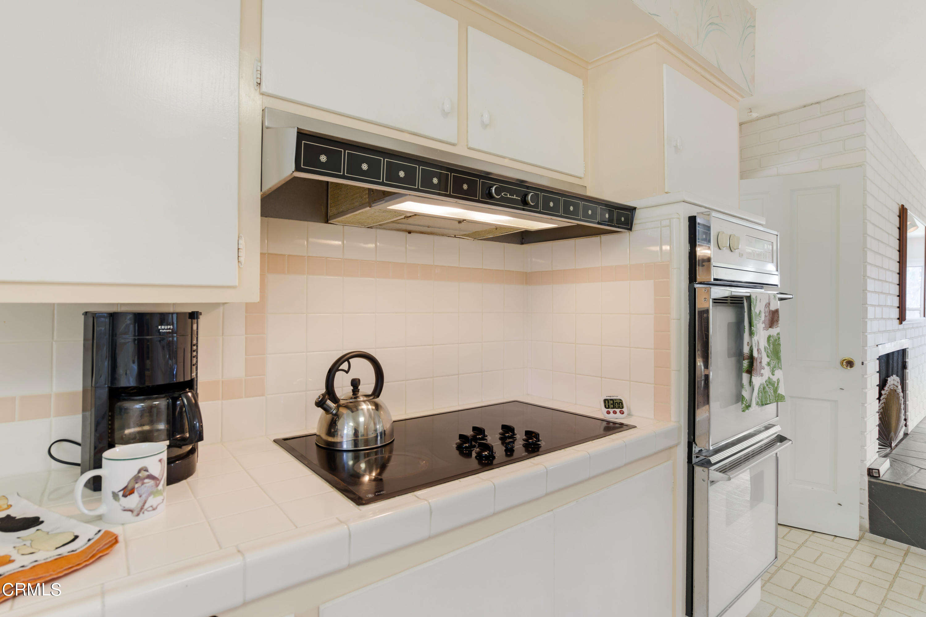 1387 Fairway Drive Camarillo, CA 93010 - Photo 23 of 51 a close view of a sink and cabinets