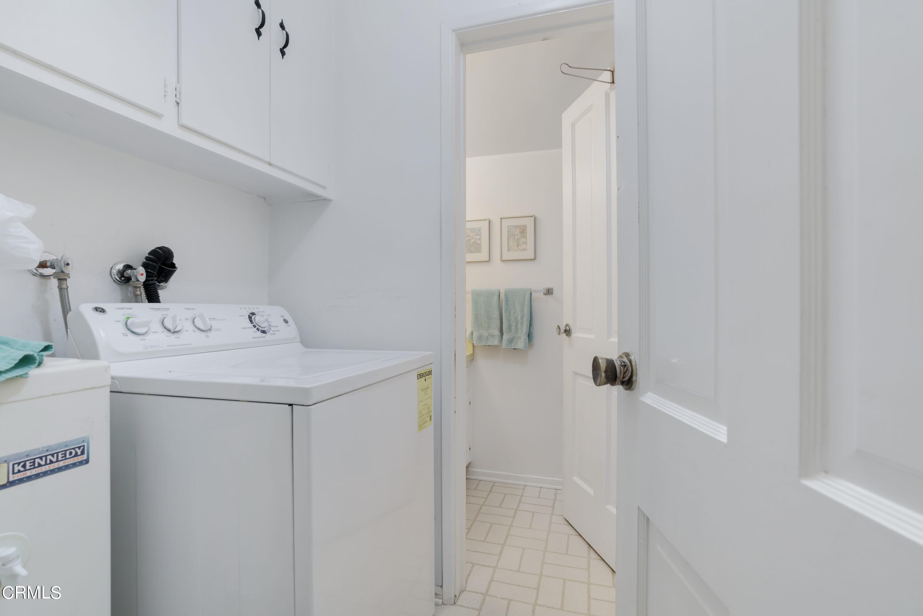 1387 Fairway Drive Camarillo, CA 93010 - Photo 32 of 51 762B84B8-FDEB-466F-8A26-F46FD48C005F