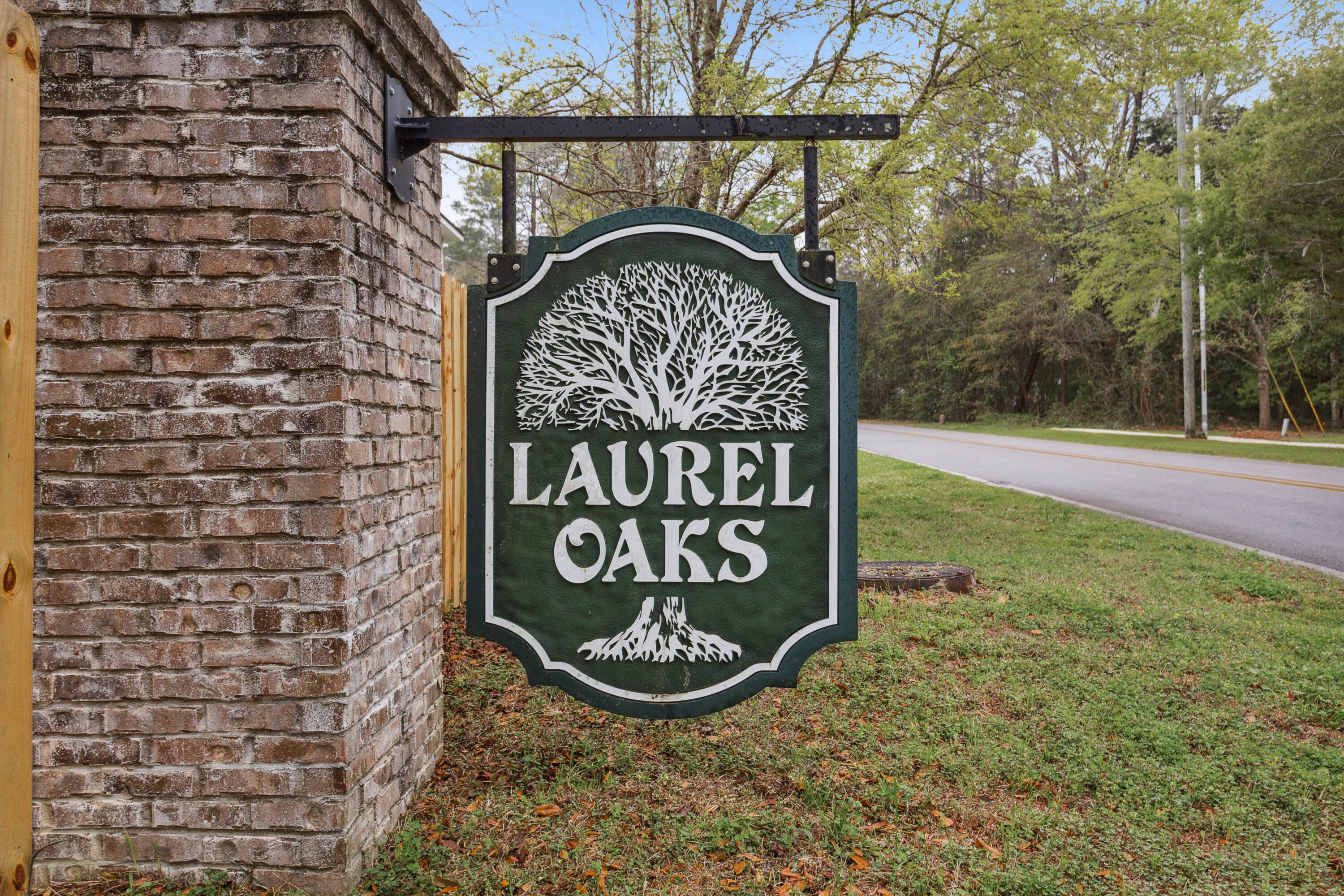 159 Laurel Oaks Drive Freeport, FL 32439 - Photo 34 of 34 a view of a sign board