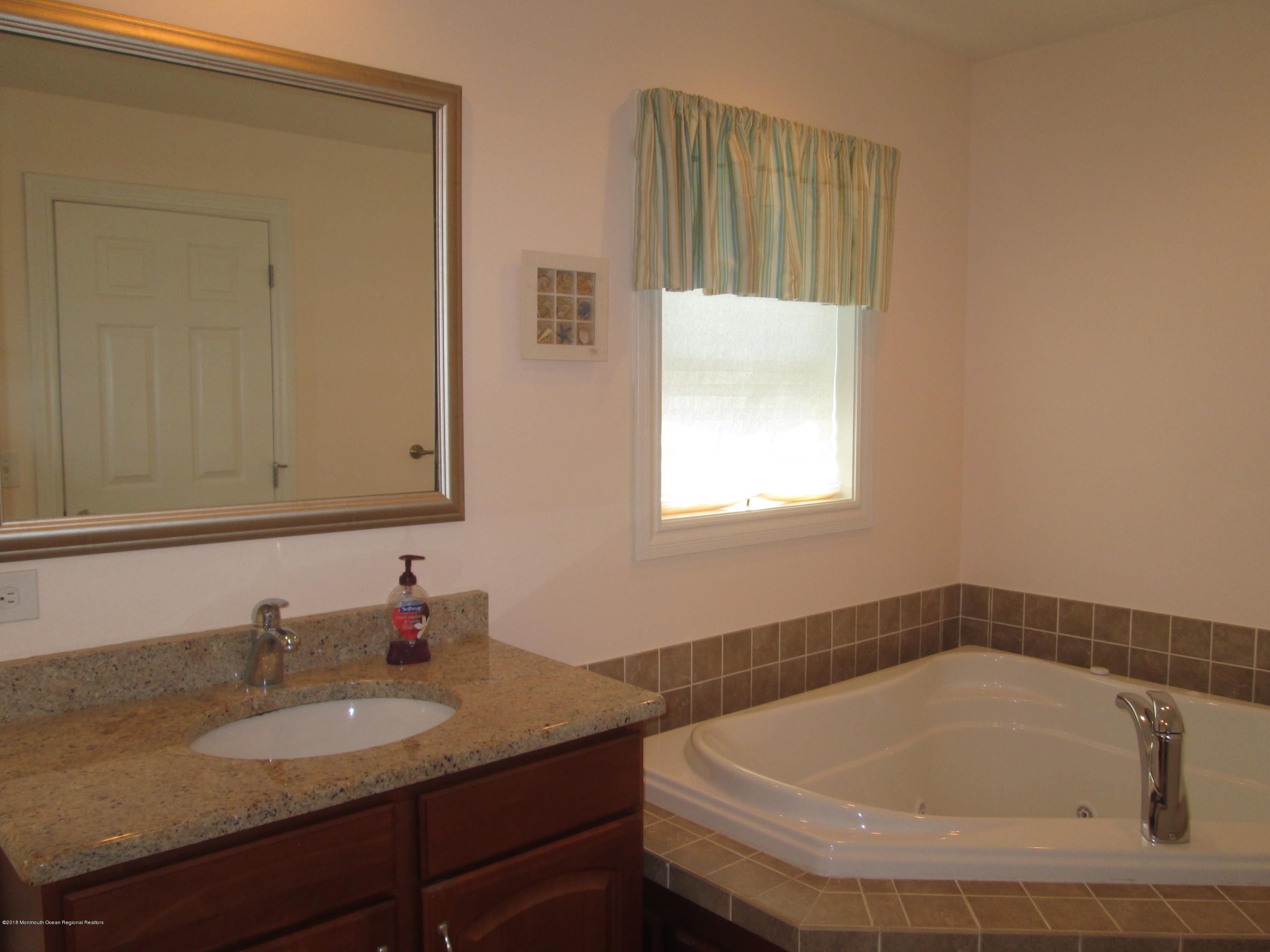 73 Channel Way Lavallette, NJ 08735 - Photo 22 of 25 IMG_3158