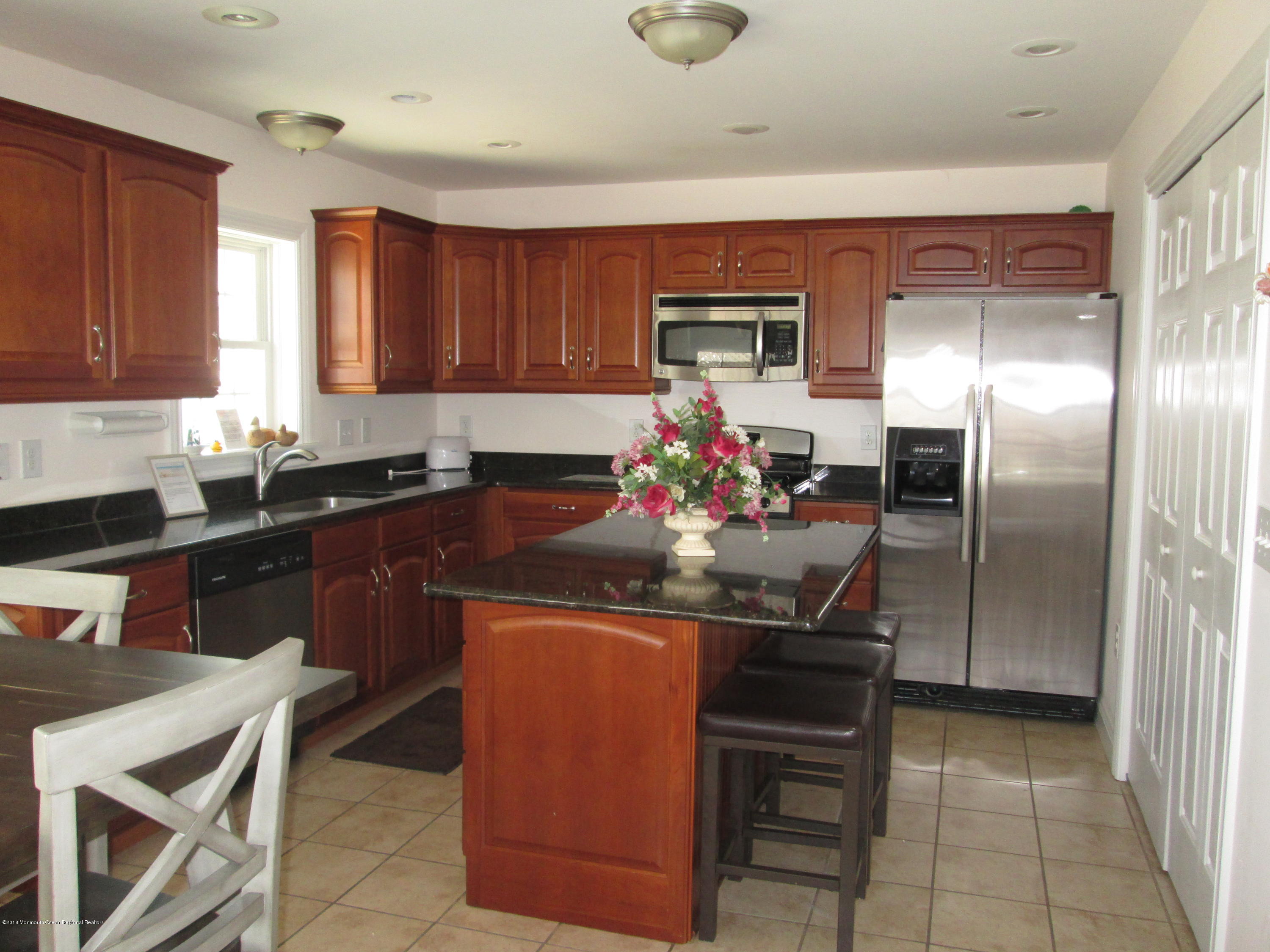 73 Channel Way Lavallette, NJ 08735 - Photo 6 of 25 IMG_3129