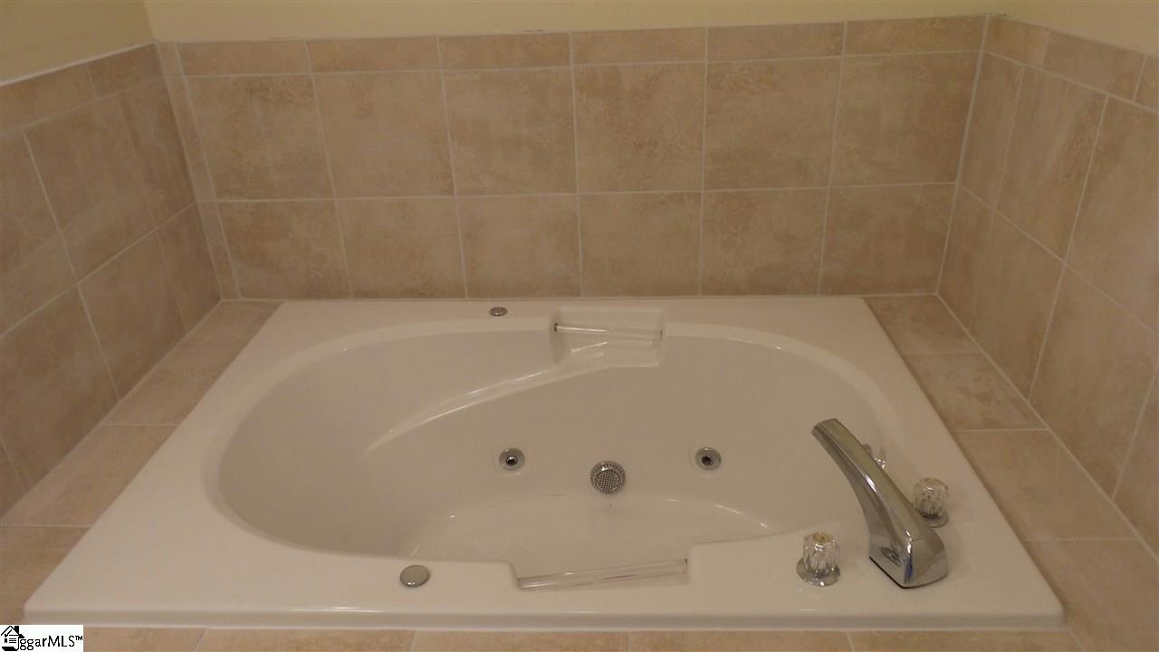 4100 Old Easley Bridge Road Greenville, SC 29611 - Photo 9 of 15 Gallery Image 9