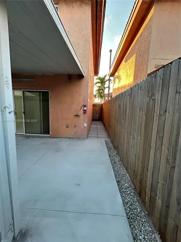 $2,450 | 8079 Northwest 8th Street, Unit 10, Miami, FL 33126