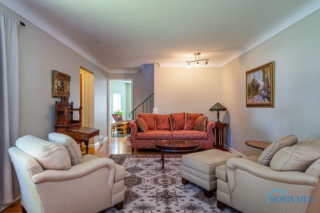 3663 Indian Road Toledo, OH 43606 - Photo 5 of 31 Gallery Image 5
