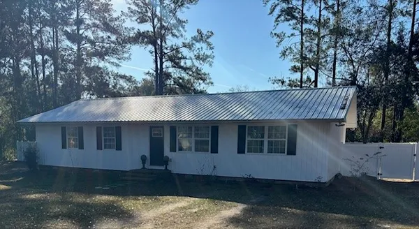 $229,000 | 517 Lazy Lane, Blackshear, GA 31516