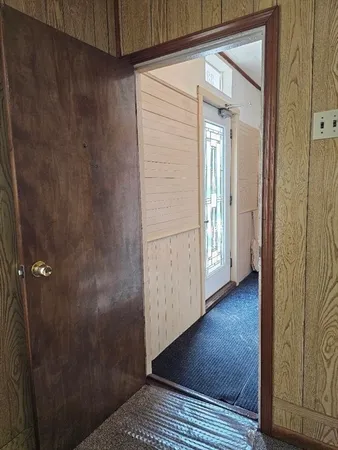 $1,100 | 339 Harrison Street, Unit 1N, Fall River, MA 02723