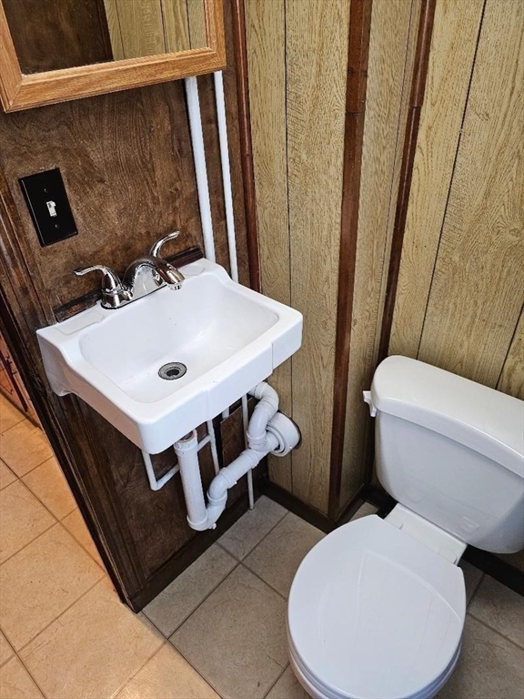 339 Harrison Street, Unit 1N Fall River, MA 02723 - Photo 10 of 14 a bathroom with a toilet sink and mirror