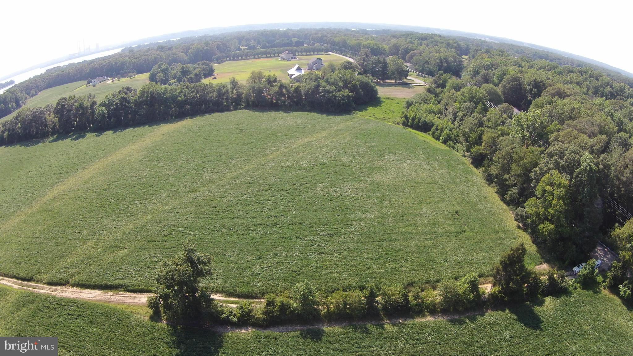 2071 Lowery Road Huntingtown, MD 20639 - Photo 14 of 27 a view of a big yard