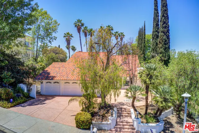 $9,500 | 4041 Alonzo Avenue, Encino, CA 91316