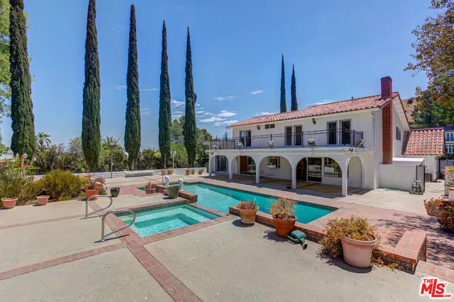 $9,500 | 4041 Alonzo Avenue, Encino, CA 91316