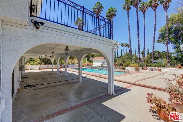 $9,500 | 4041 Alonzo Avenue, Encino, CA 91316