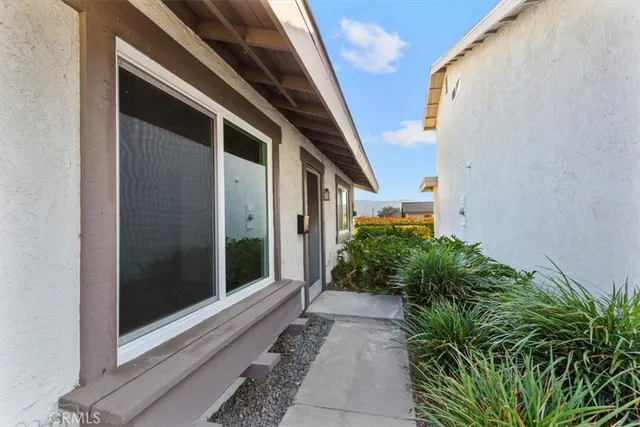 $679,000 | 20002 Wrightwood Court, Unit 31, Yorba Linda, CA 92886