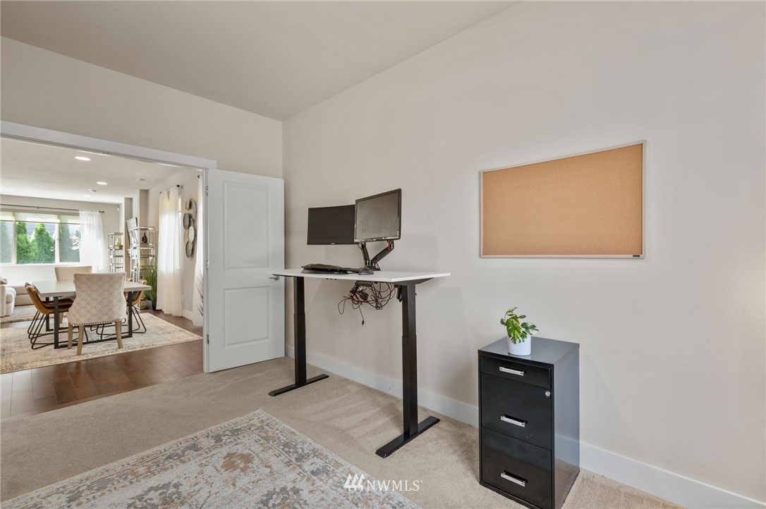5119 Northeast 11th Place Renton, WA 98059 - Photo 17 of 40