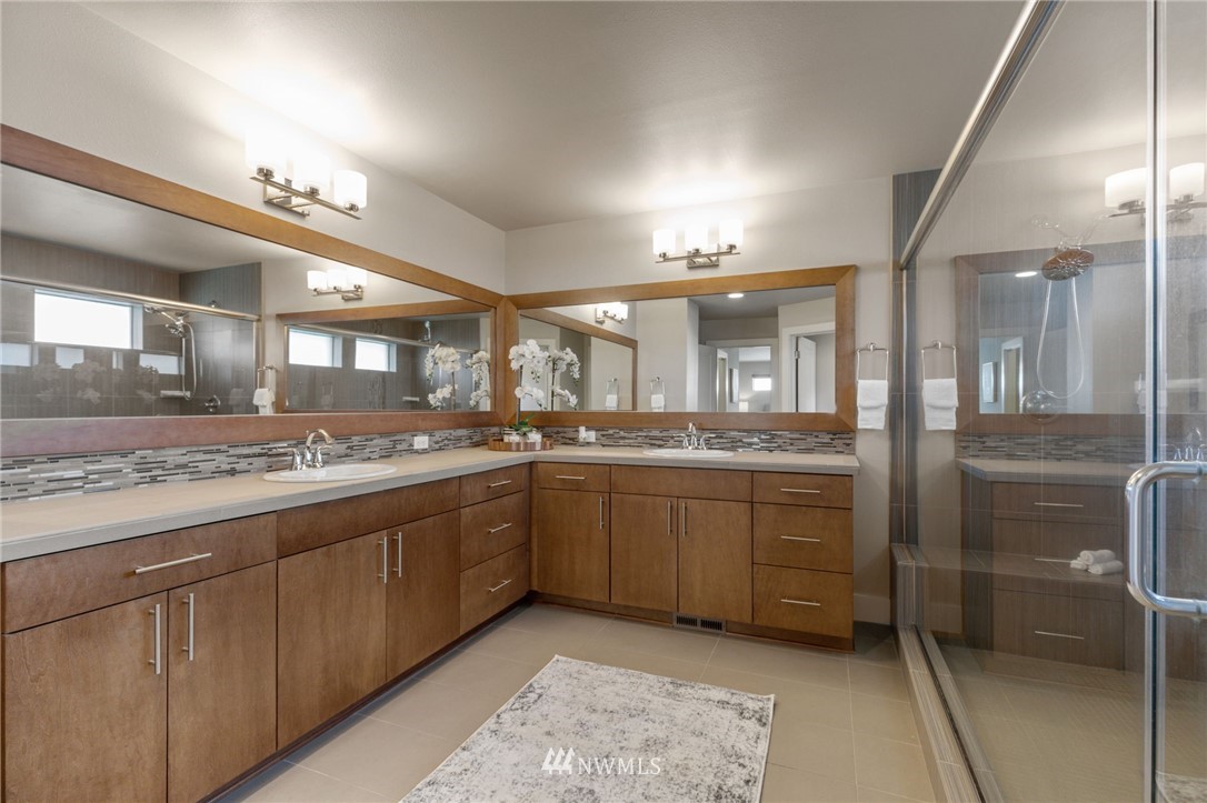 5119 Northeast 11th Place Renton, WA 98059 - Photo 22 of 40