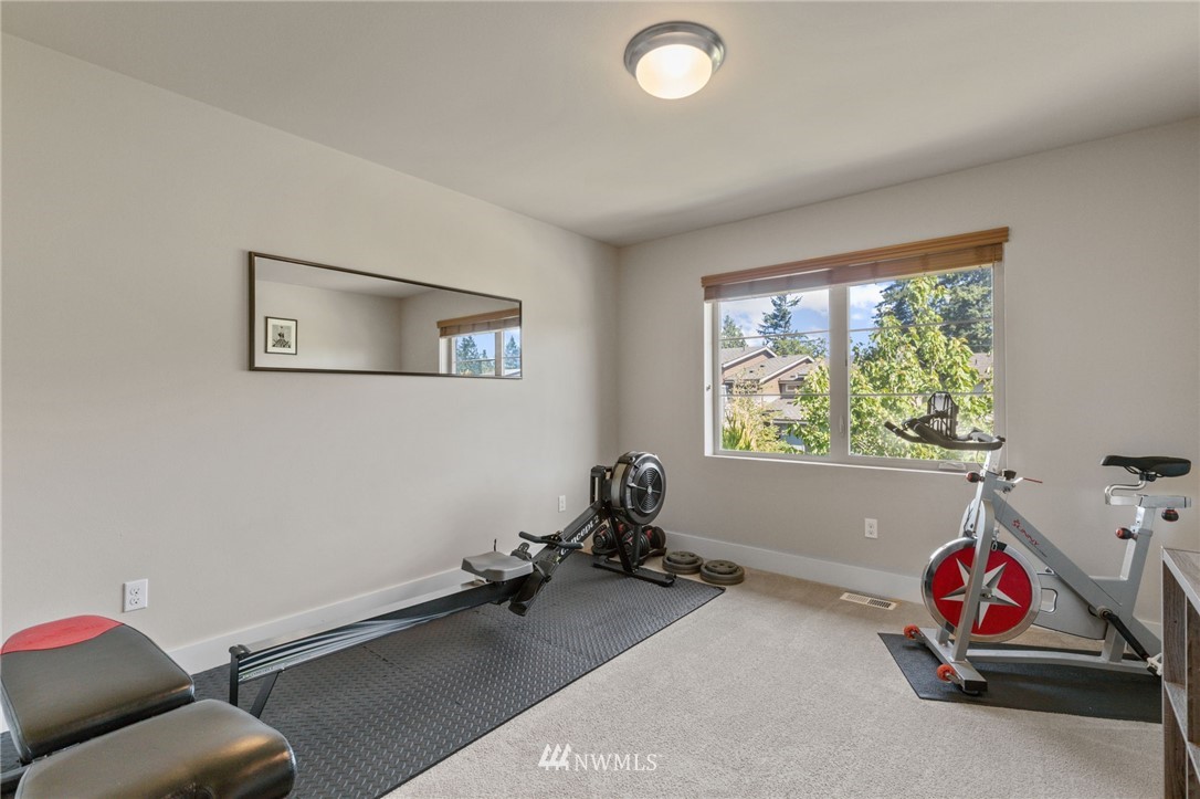 5119 Northeast 11th Place Renton, WA 98059 - Photo 25 of 40
