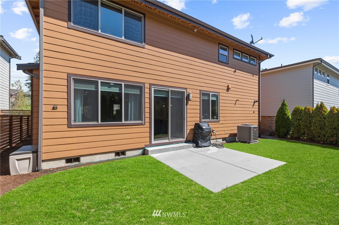 5119 Northeast 11th Place Renton, WA 98059 - Photo 37 of 40