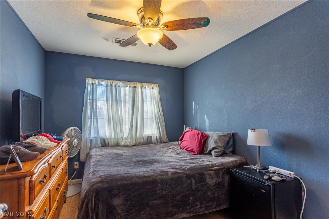 1634 Rugged Ravine Court Las Vegas, NV 89183 - Photo 32 of 41 Gallery Image 32